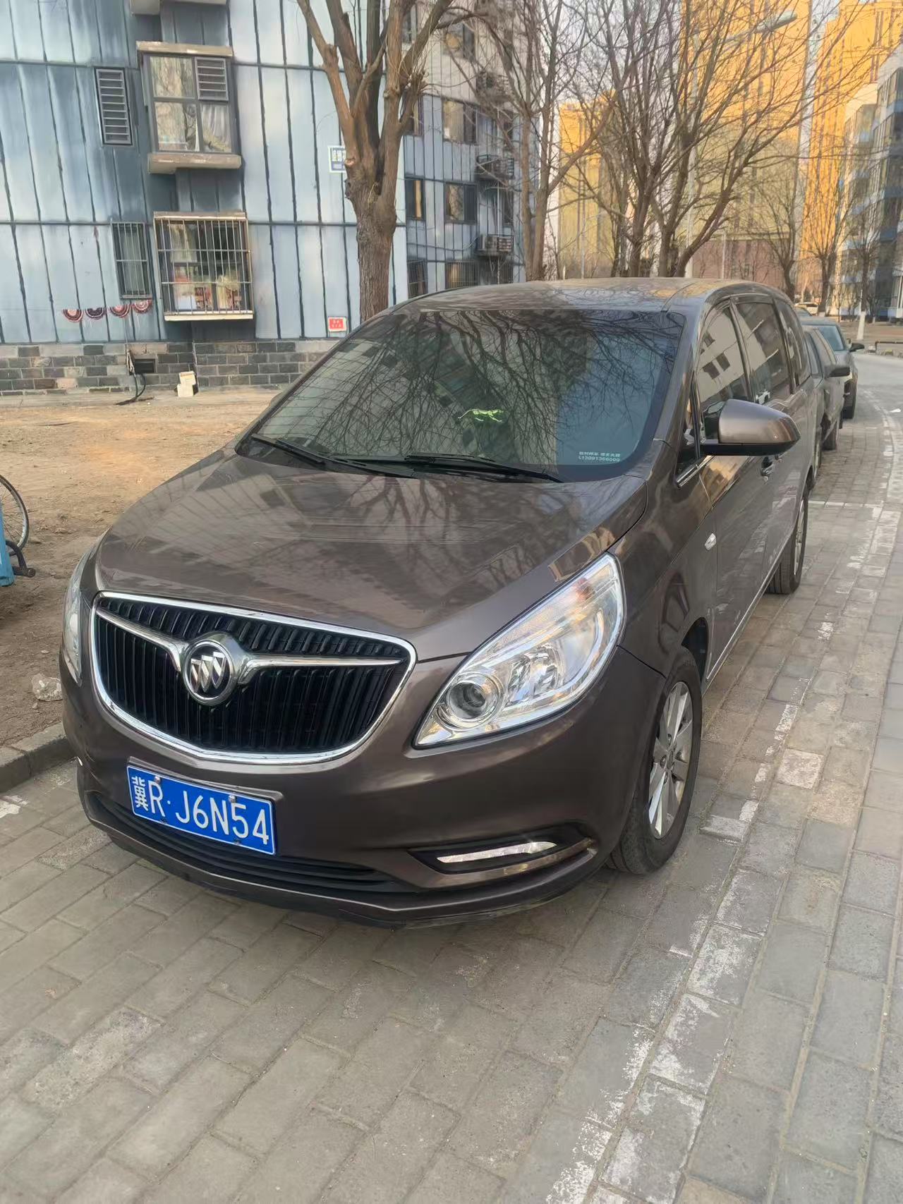 別克GL8 25S (7座)